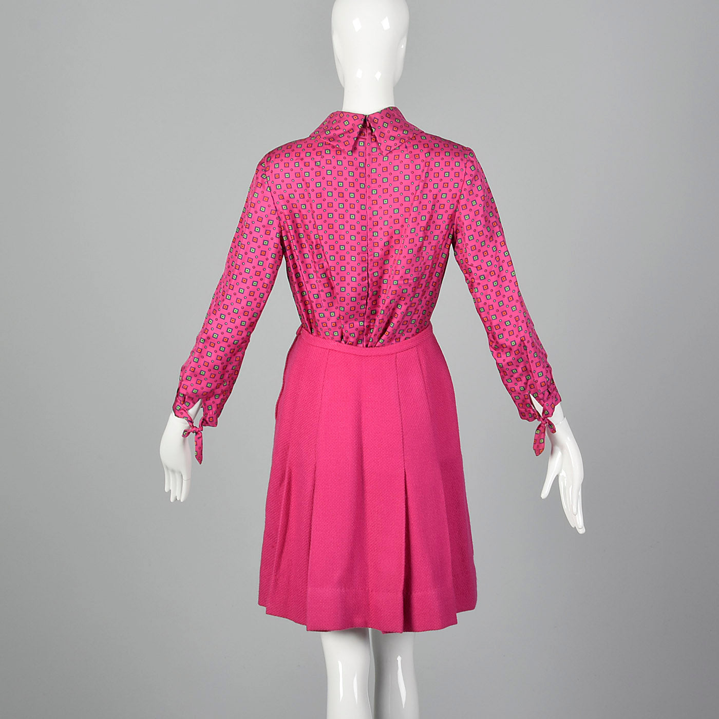 1960s Matthews Hot Pink Skirt Suit