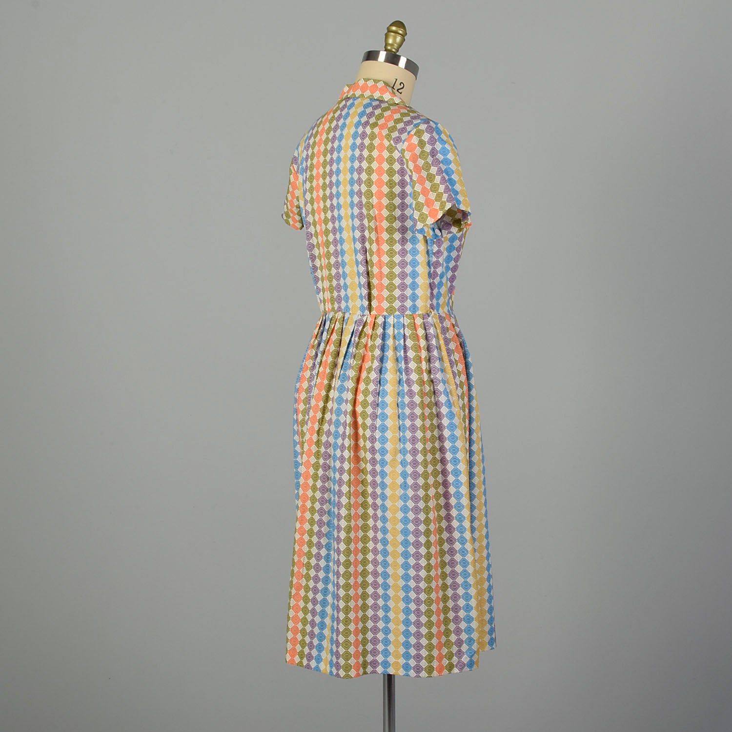 Large 1950s Cotton Day Dress with Colorful Print Shirtwaist