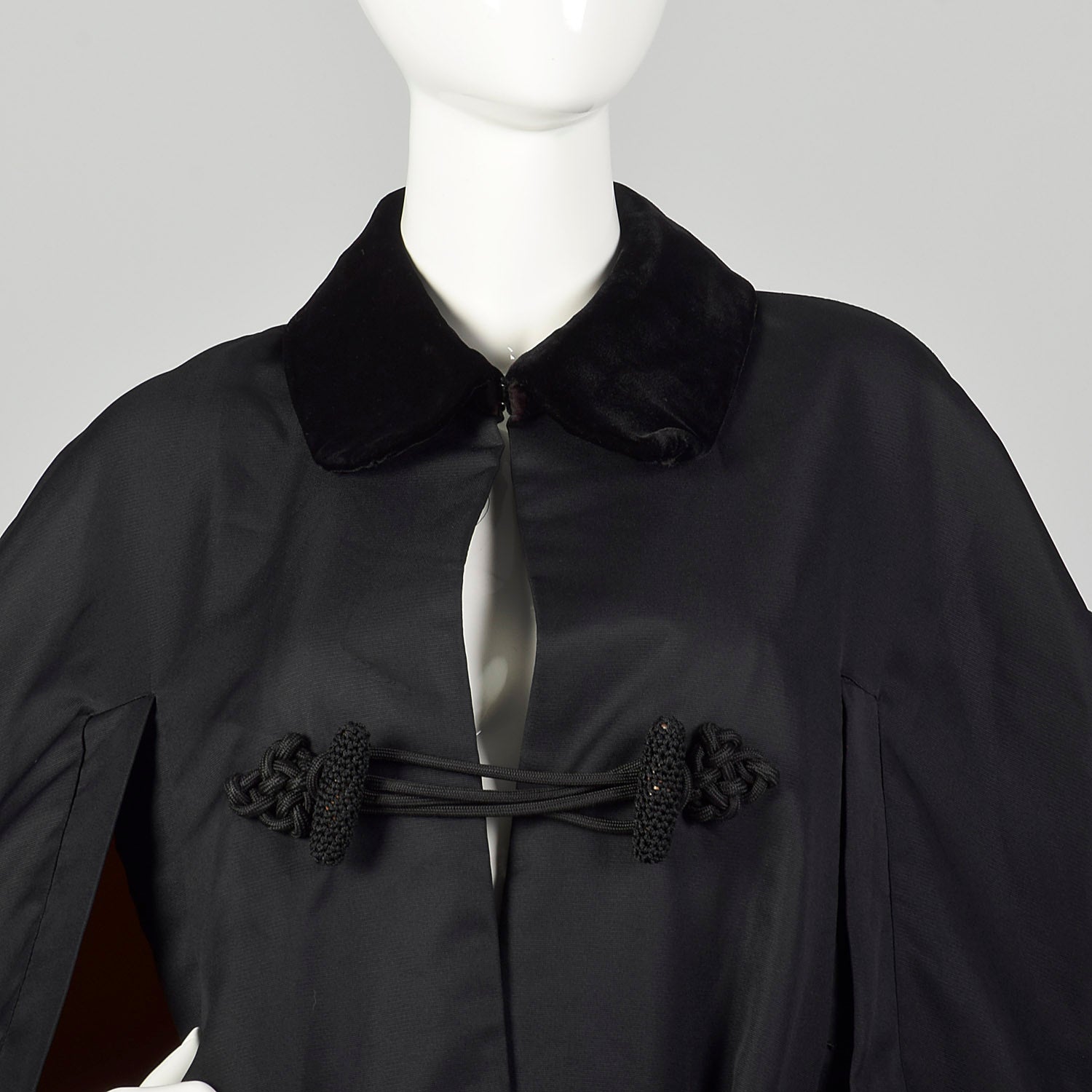 1980s Lightweight Black Cape Gold Lining