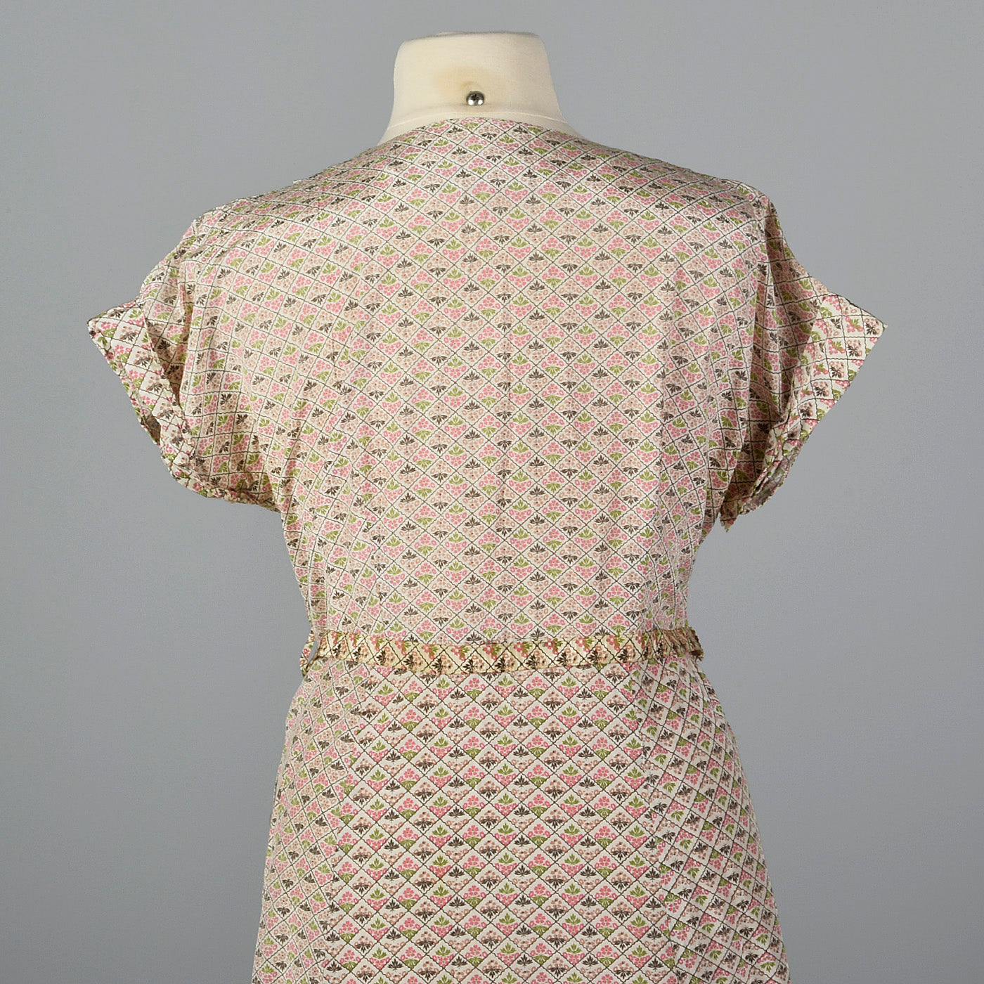 1950s Pink and Green Rayon Print Dress