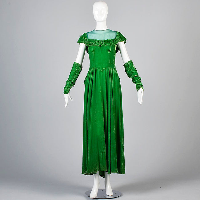 1940s Emerald Green Velvet Dress