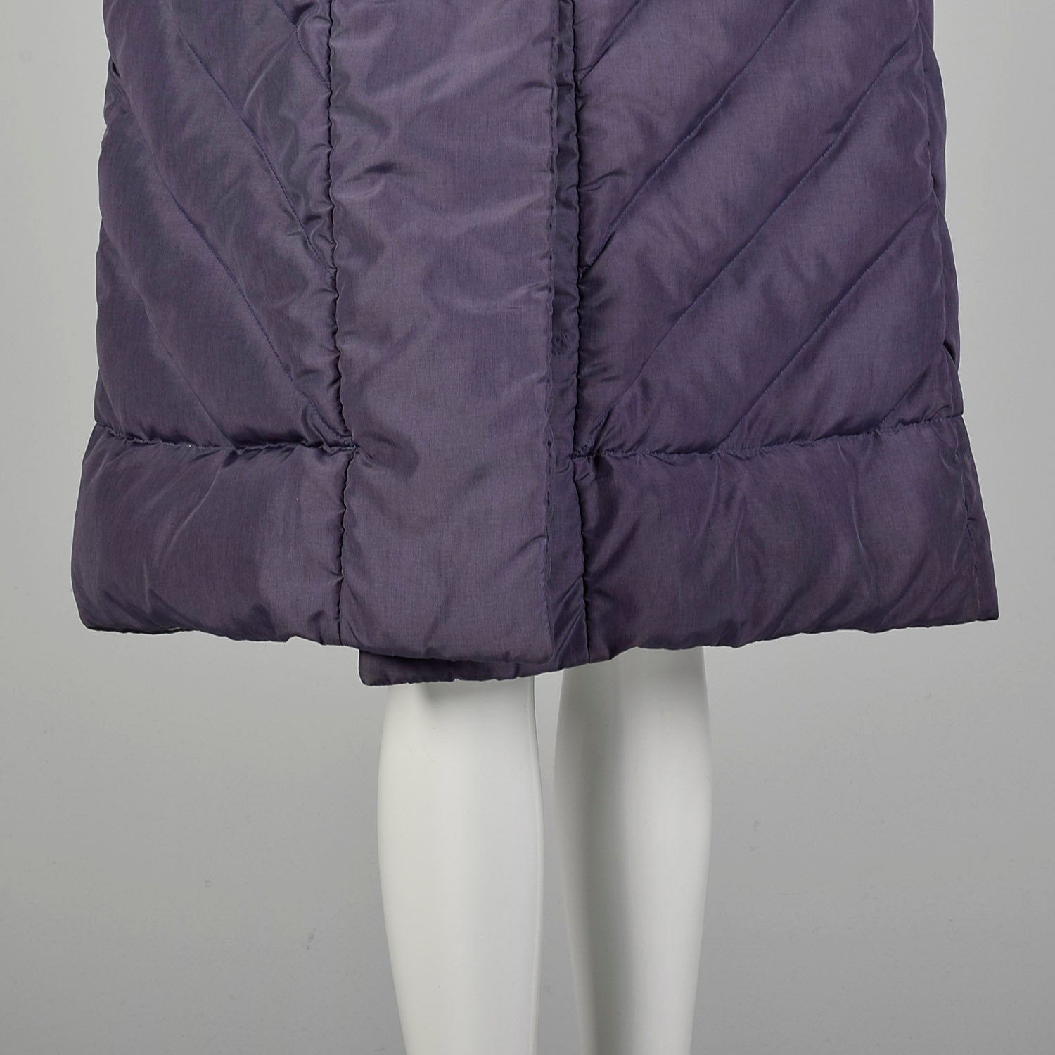 Medium 1980s Bill Blass Purple Puffer Coat Winter Outerwear