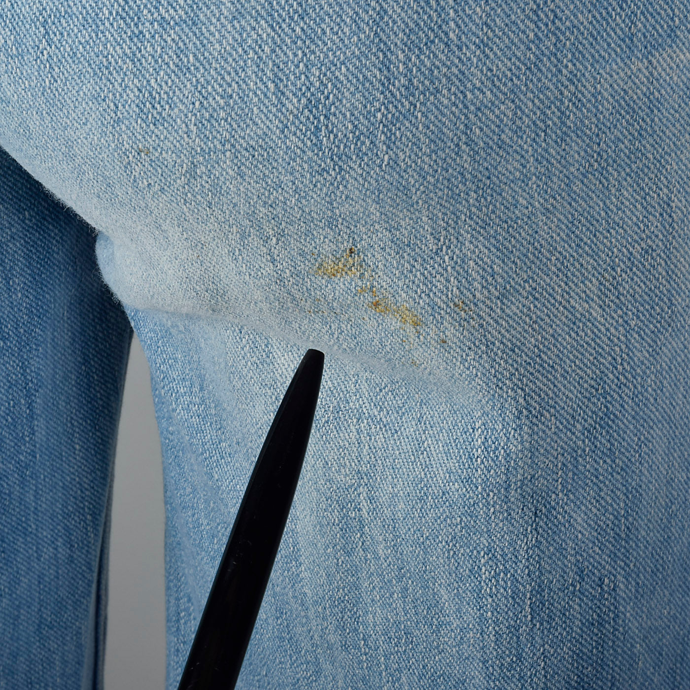 1970s Bell Bottom Cotton Denim Zip Front jeans