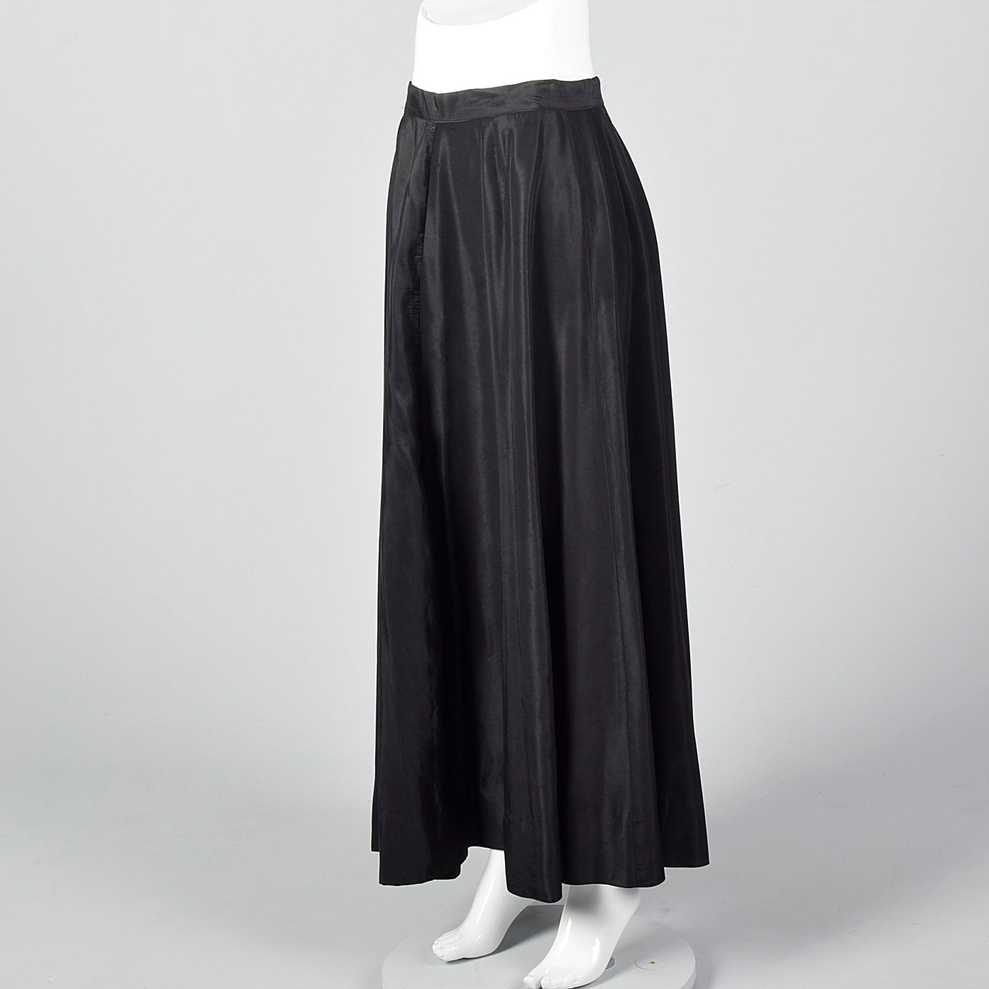 1950s Black Taffeta Maxi Skirt