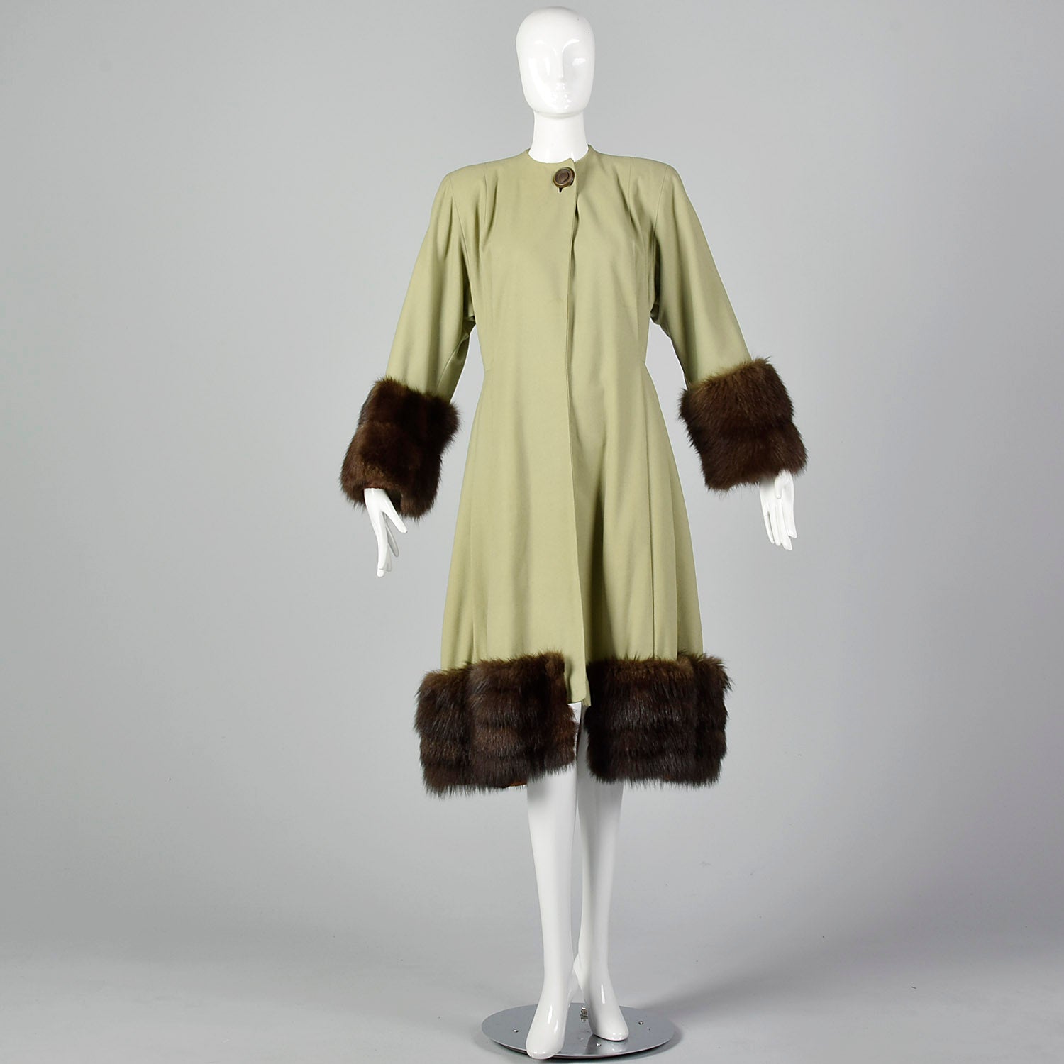 XS 1940s Pistachio Green Wool Coat with Fox Trim