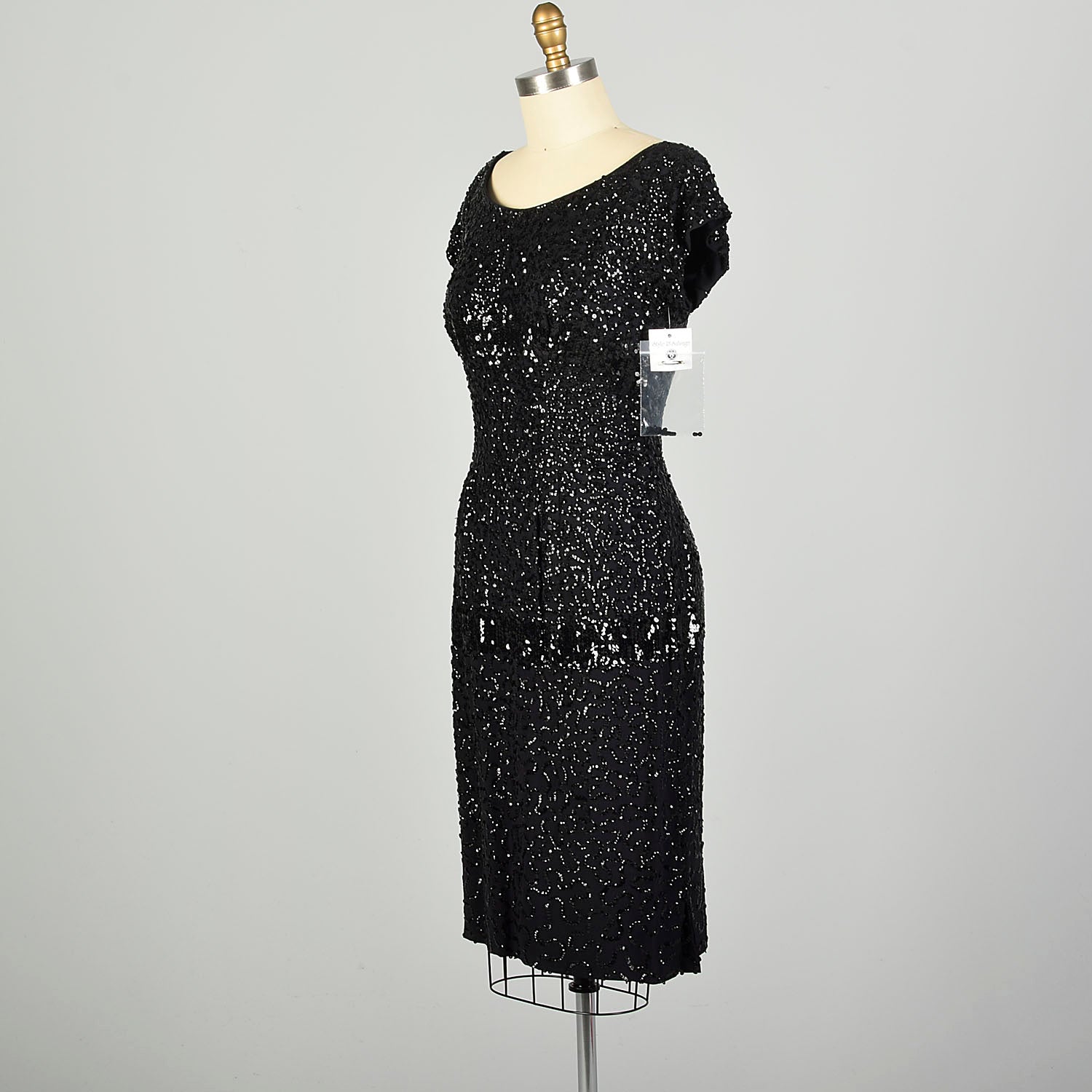 Medium 1950s Black Sequin Dress Evening Sheath LBD Cocktail Party Little Black Dress