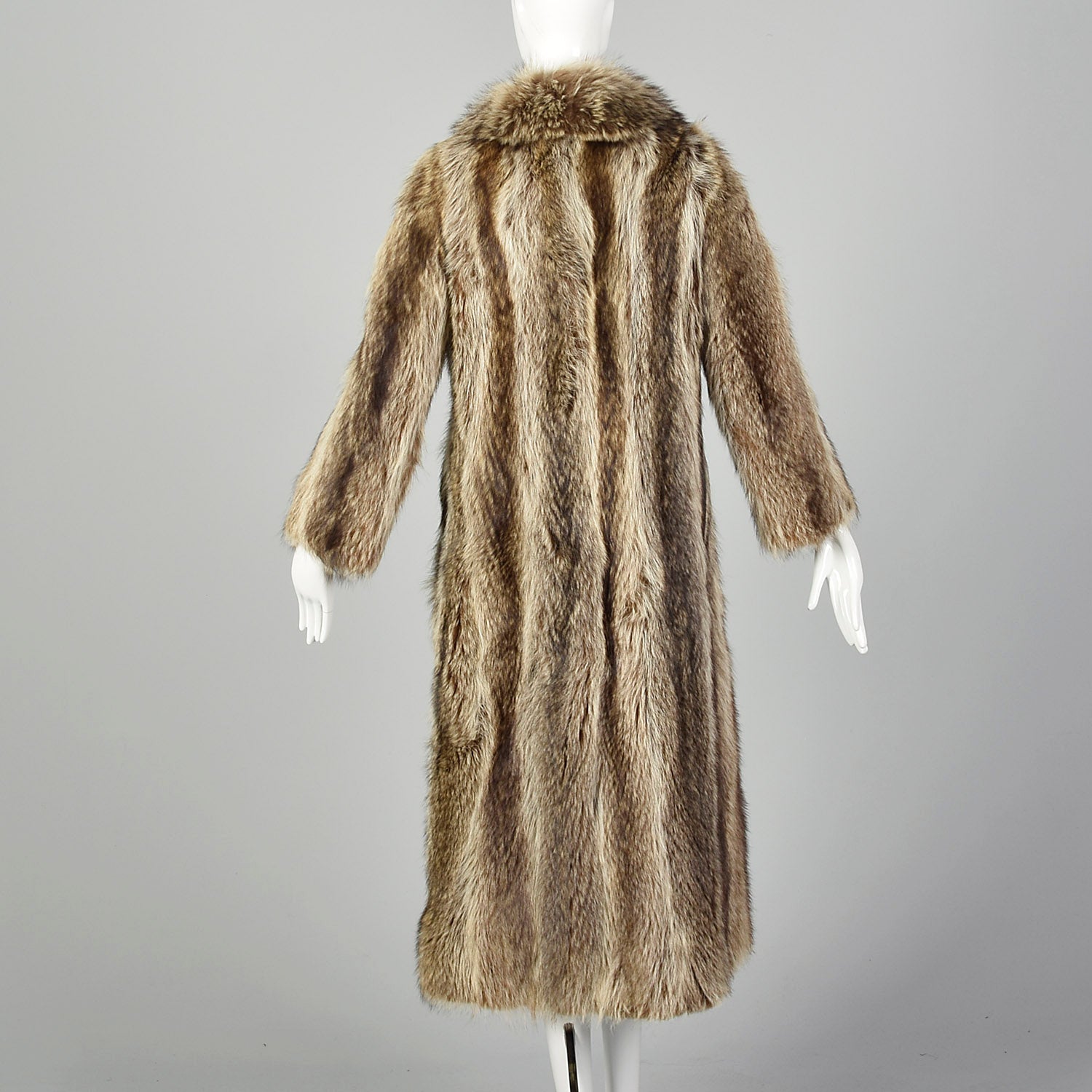XS 1970s Raccoon Fur Coat