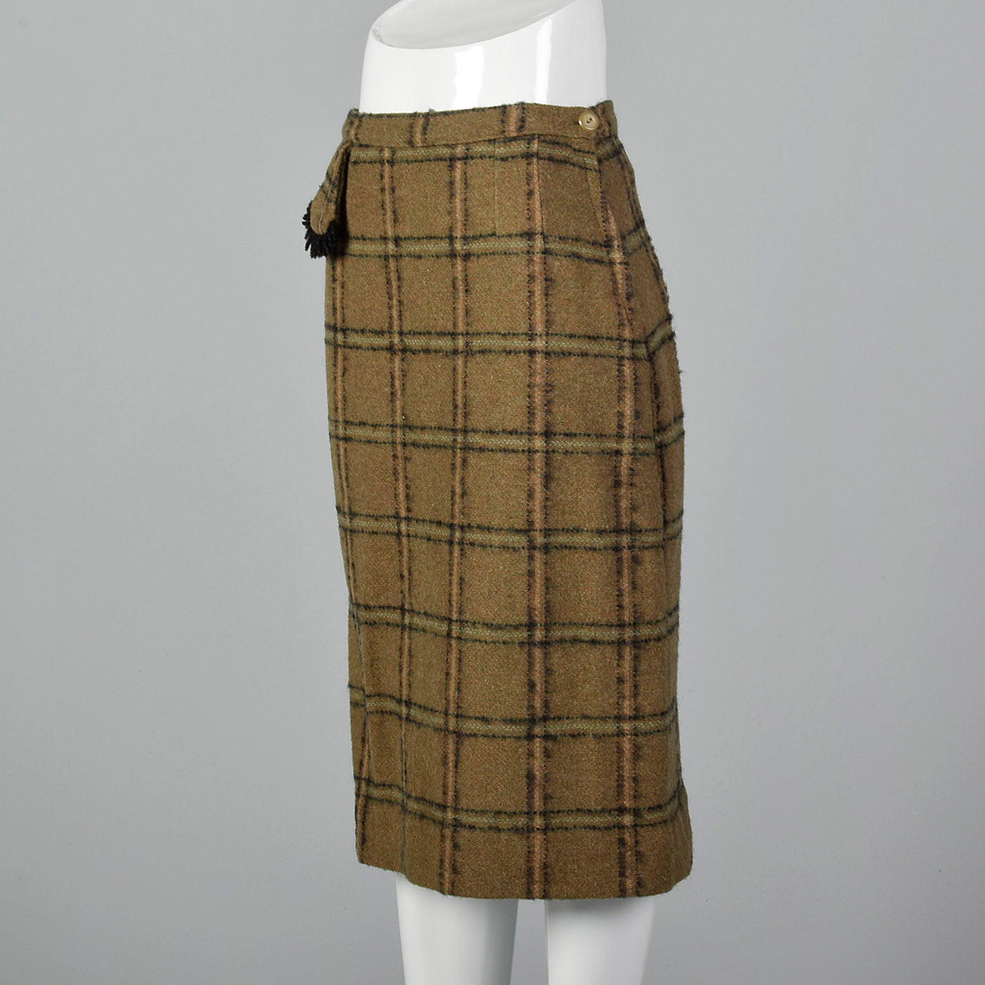 1940s Pencil Skirt in Brown and Green Windowpane Plaid