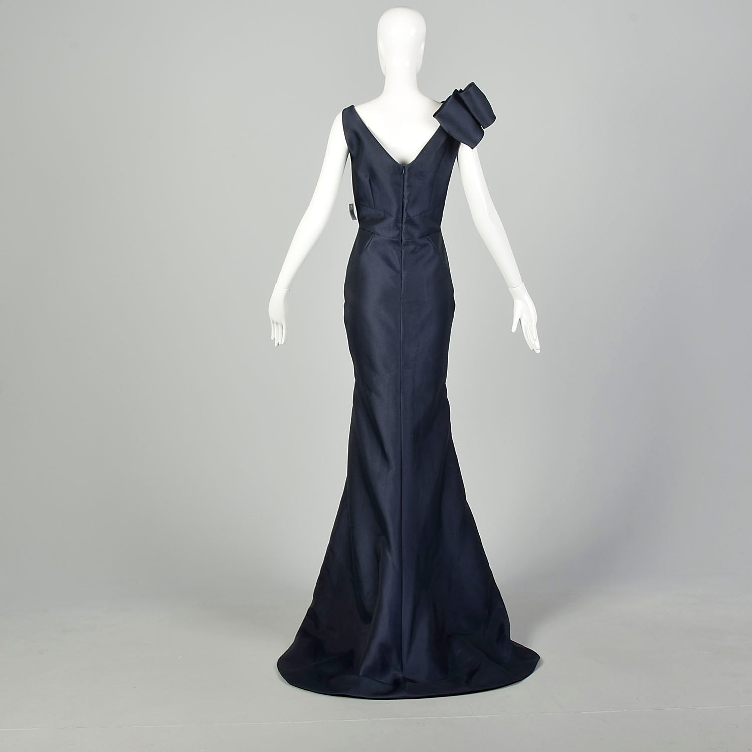 Size 12 2010s Eleni Elias Navy Evening Gown Formal Prom Fishtail Train