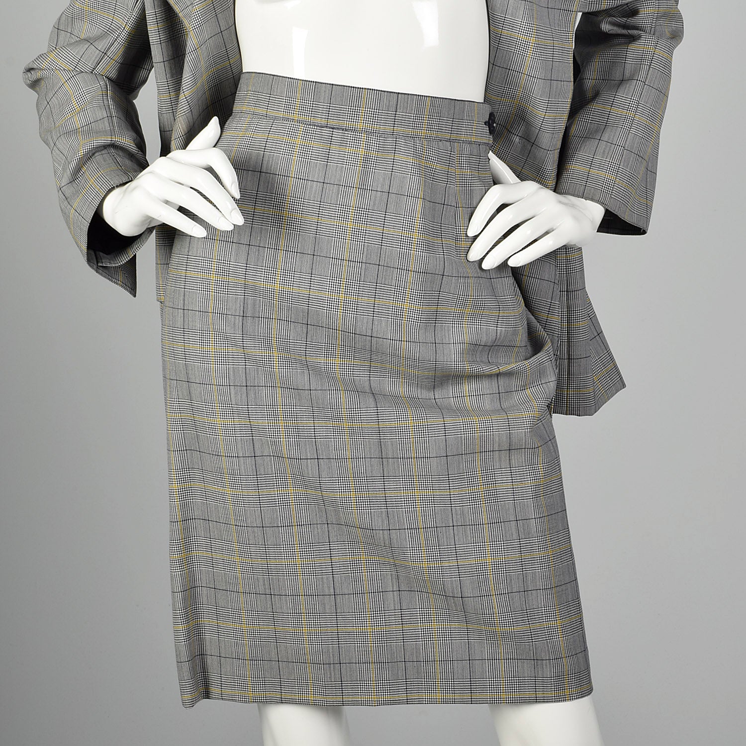 Medium Givenchy Three Piece Plaid Skirt Pant Blazer Suit