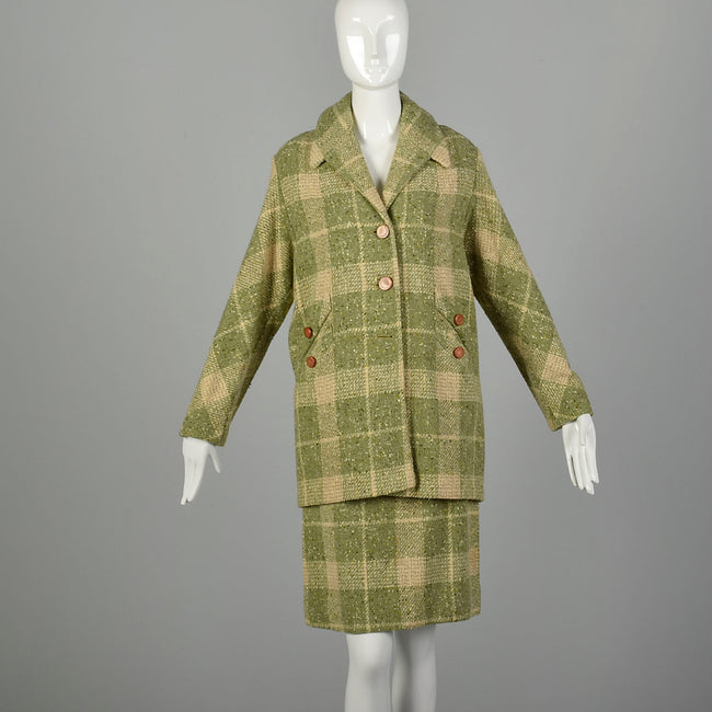 Small 1960s Two Piece Set Green Beige Plaid Fleck Tweed  Separates Ensemble Skirt Jacket