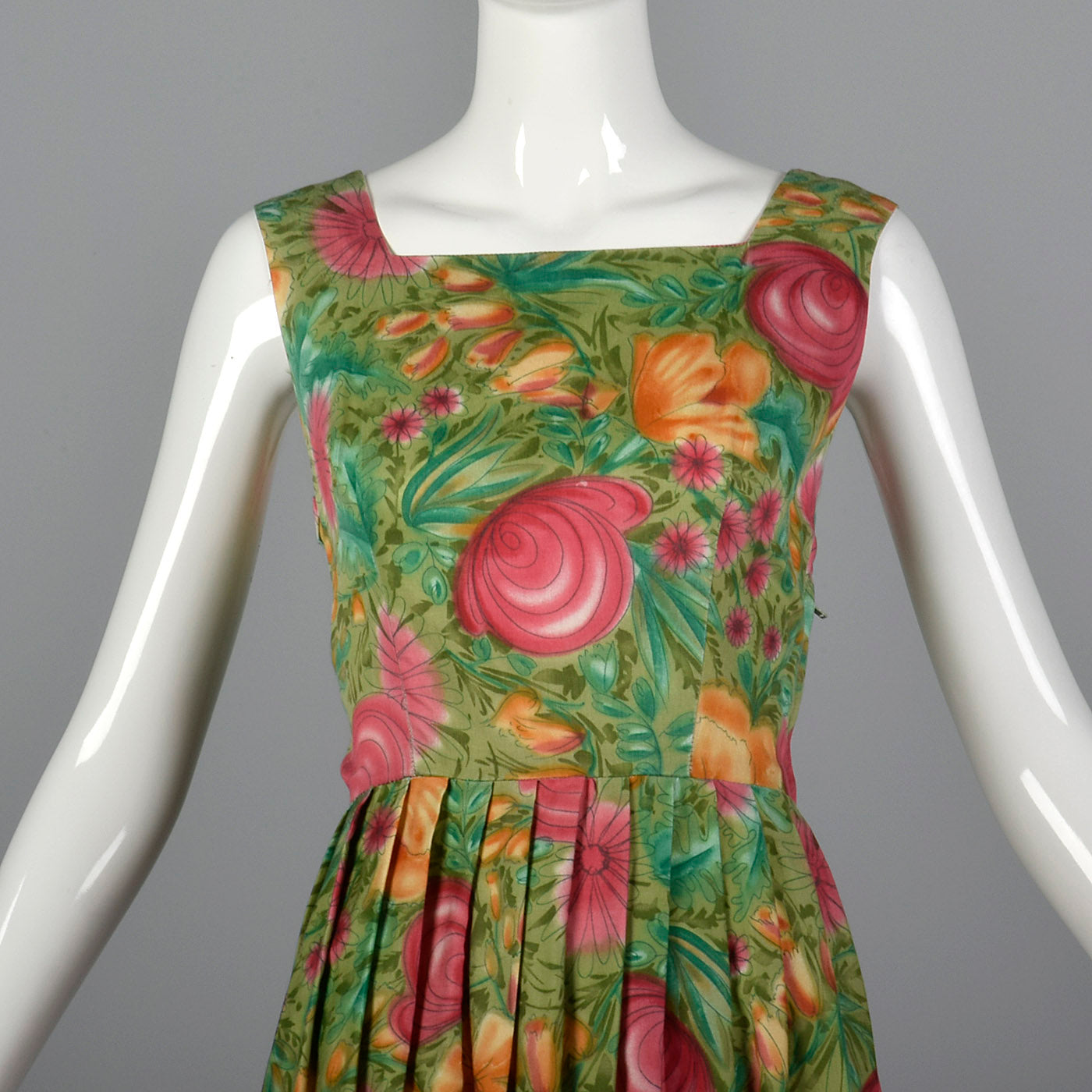 1950s Green Floral Day Dress