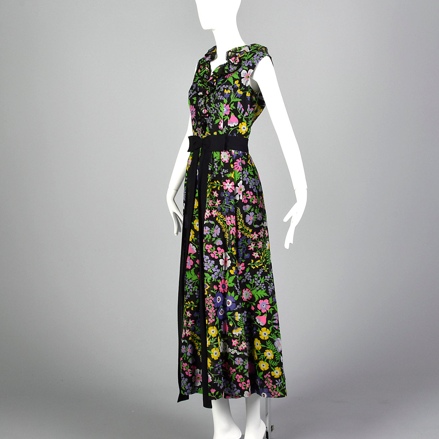 1970s Black Floral Maxi Dress
