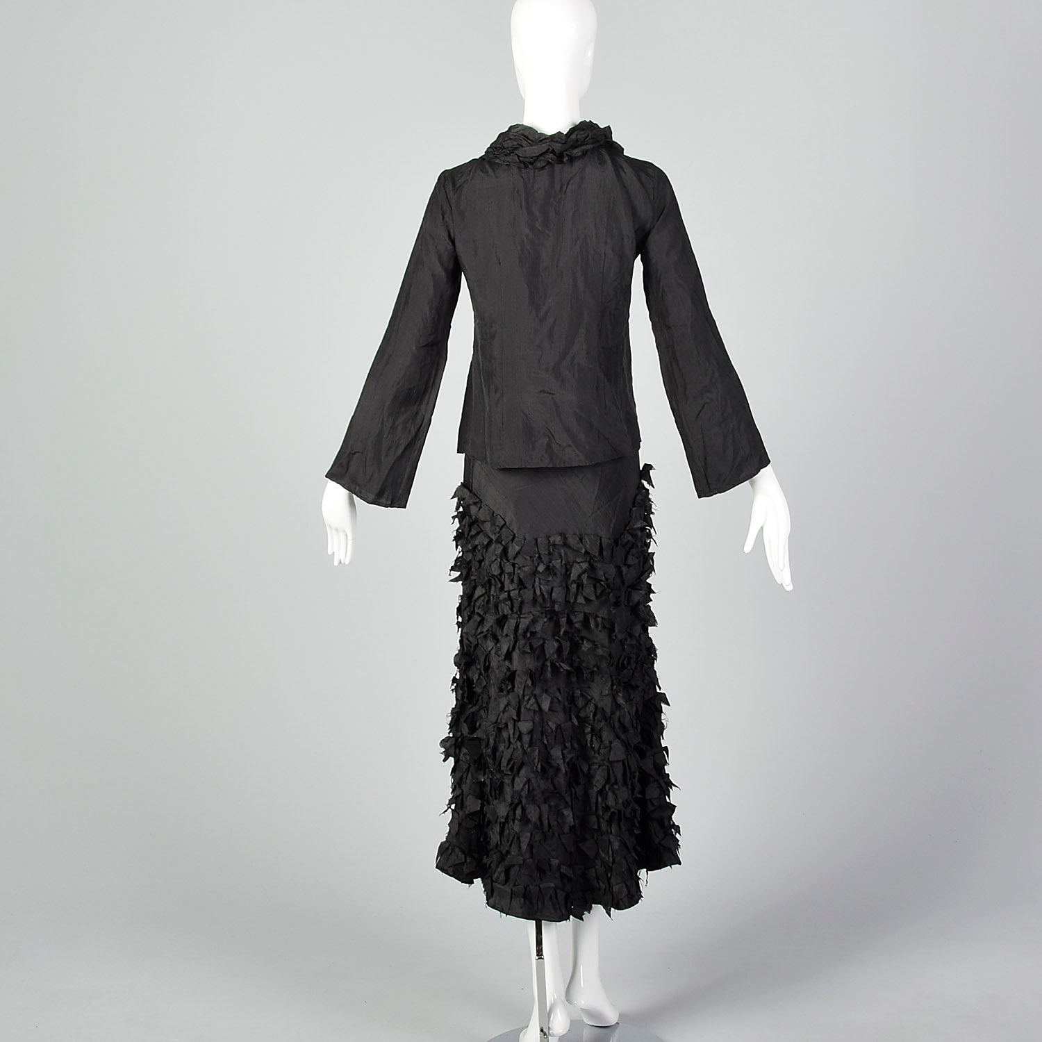 Medium 2000s Chan Luu Black Silk Set