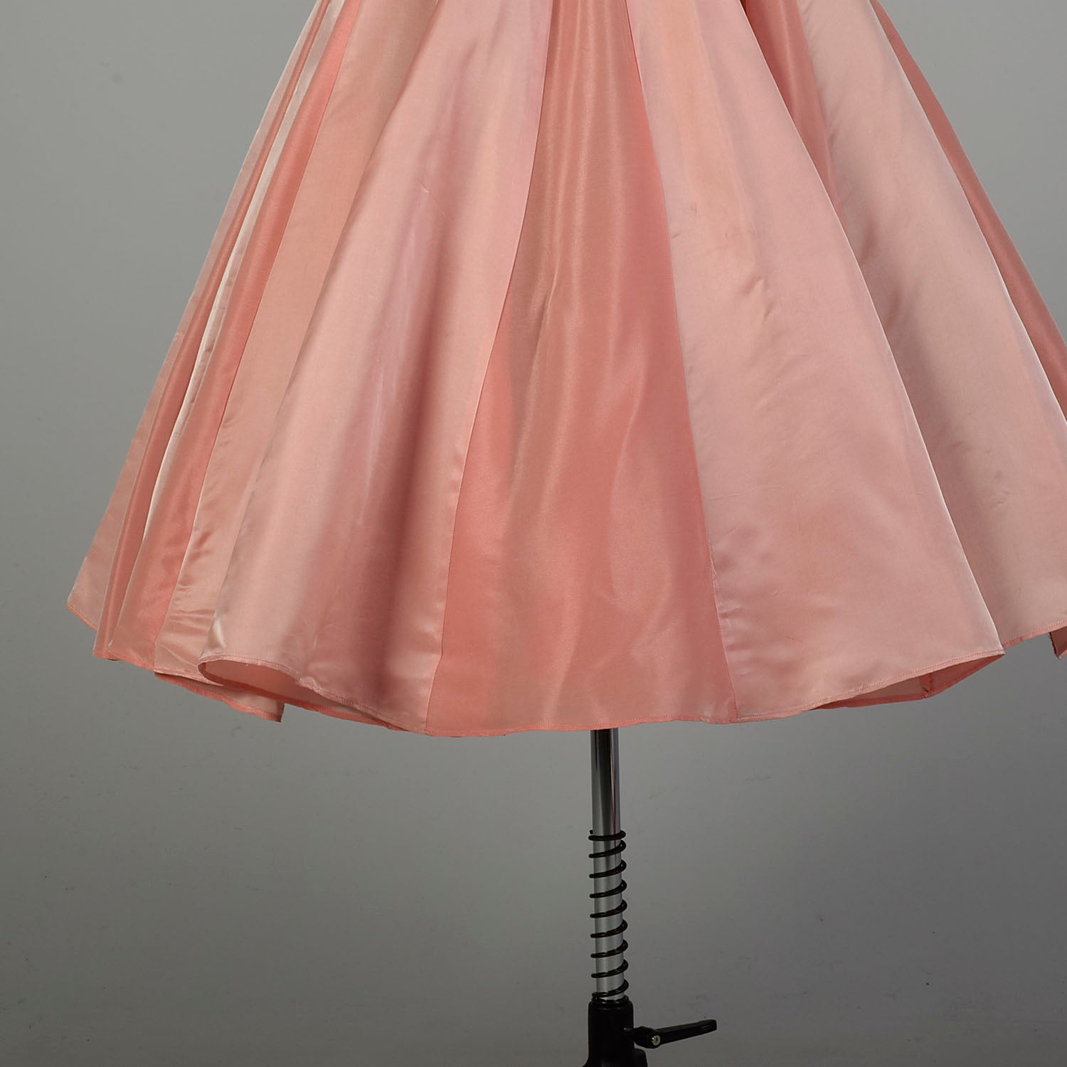 Medium 1950s Dress Pink Fit and Flare Circle Skirt Prom Evening Cocktail Gown