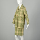 Small 1960s Two Piece Set Green Beige Plaid Fleck Tweed  Separates Ensemble Skirt Jacket