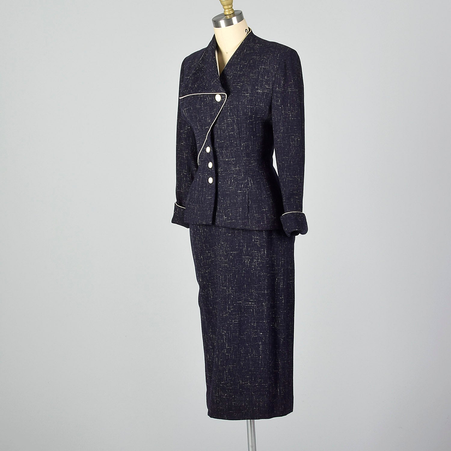 Small Lilli Ann 1950s Skirt Suit in Atomic Fleck