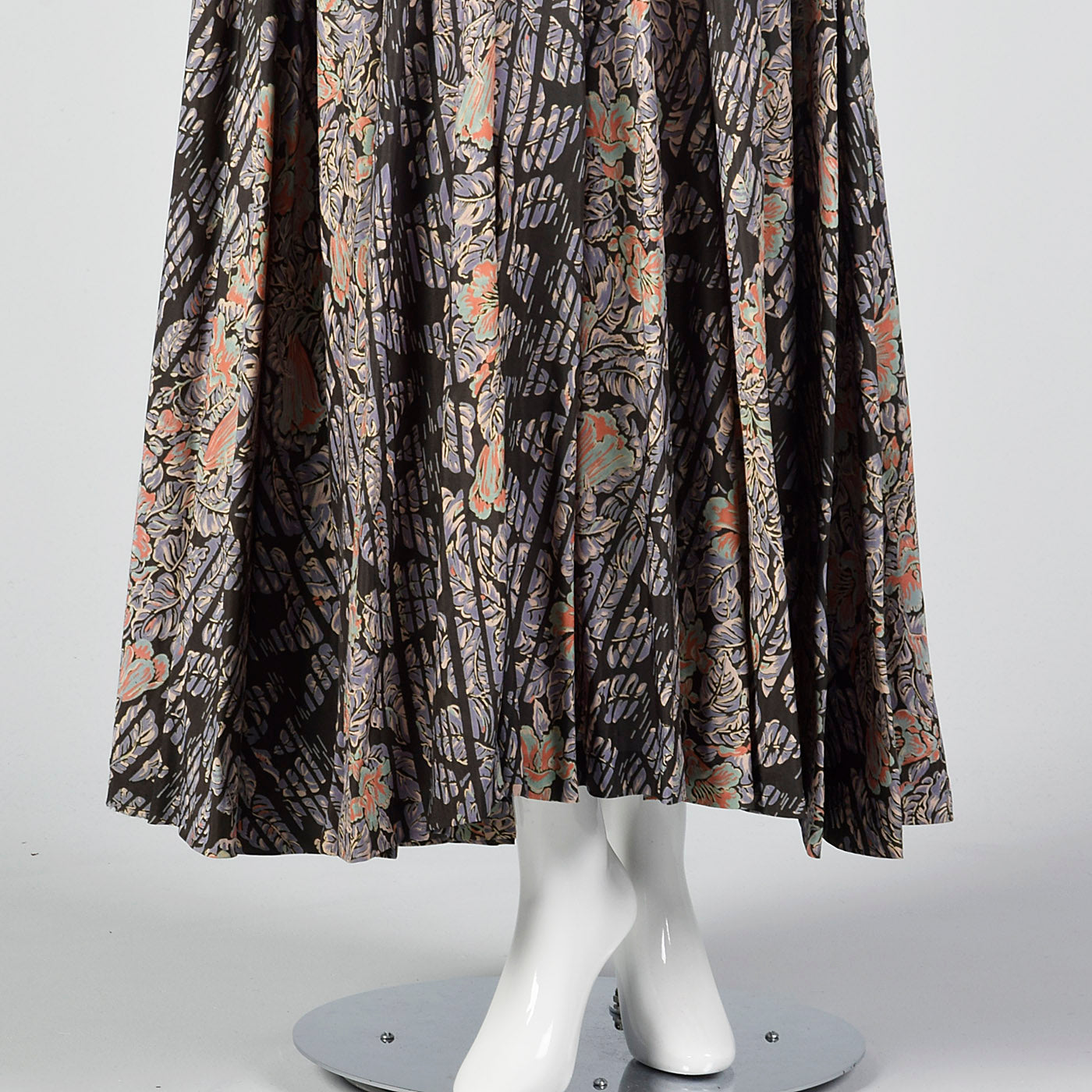 1970s Black Flowy Maxi Dress
