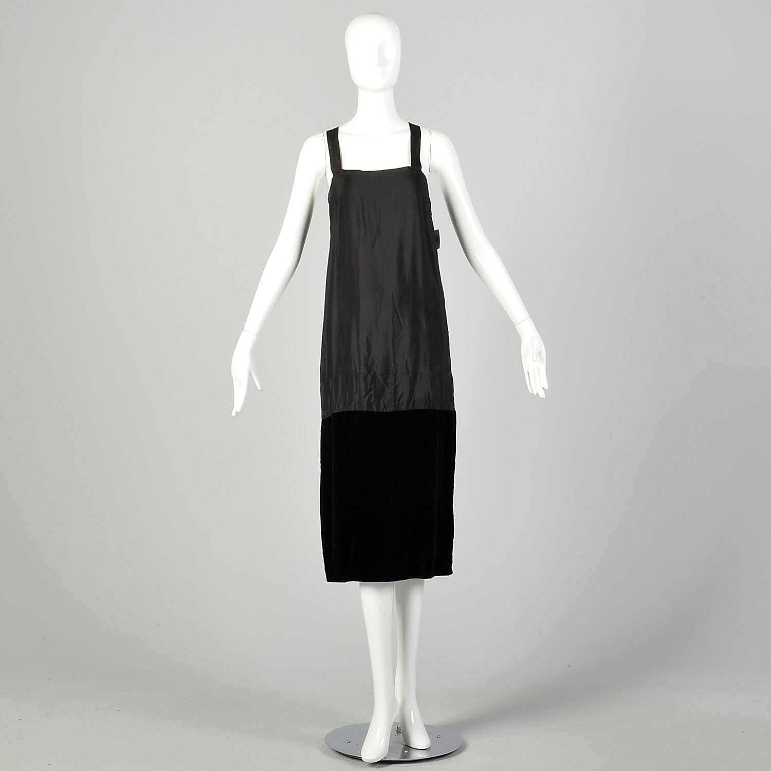 Medium 1920s Black Slip Under Dress Underpinning Sleeveless Velvet Border