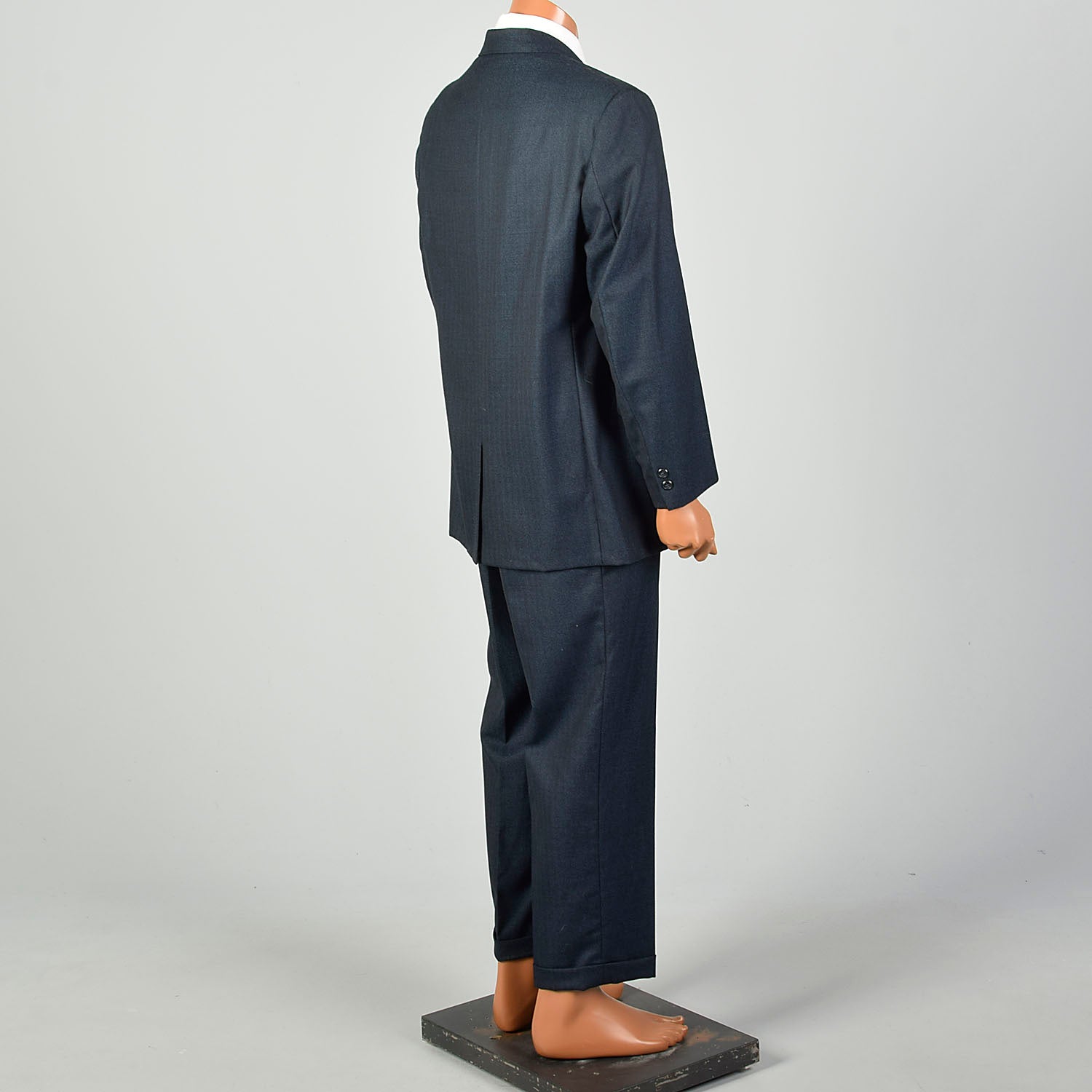 44L 1960s 2pc Suit Blue Herringbone 2 Button Slim Lapel Richman Brothers Flat Front Pants