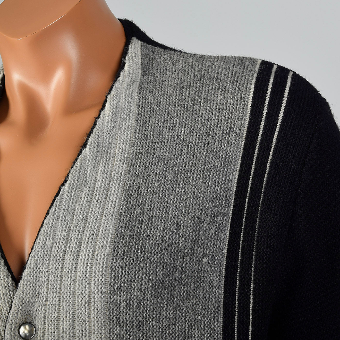 1950s Mens Campus Black and Gray Cardigan