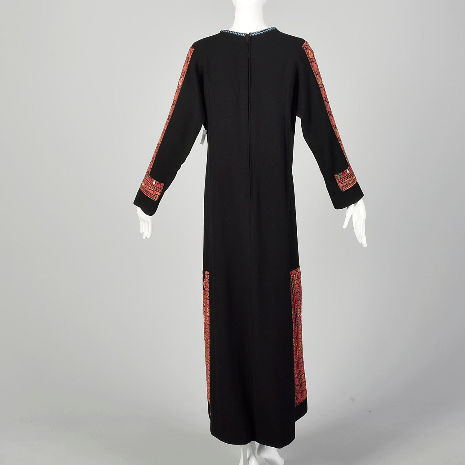 XL 1970s Neiman Marcus Black Dress Wool Embroidered Kaftan Style & Salvage XL 1970s Neiman Marcus Black Dress Wool Embroidered Kaftan Style & Salvage
