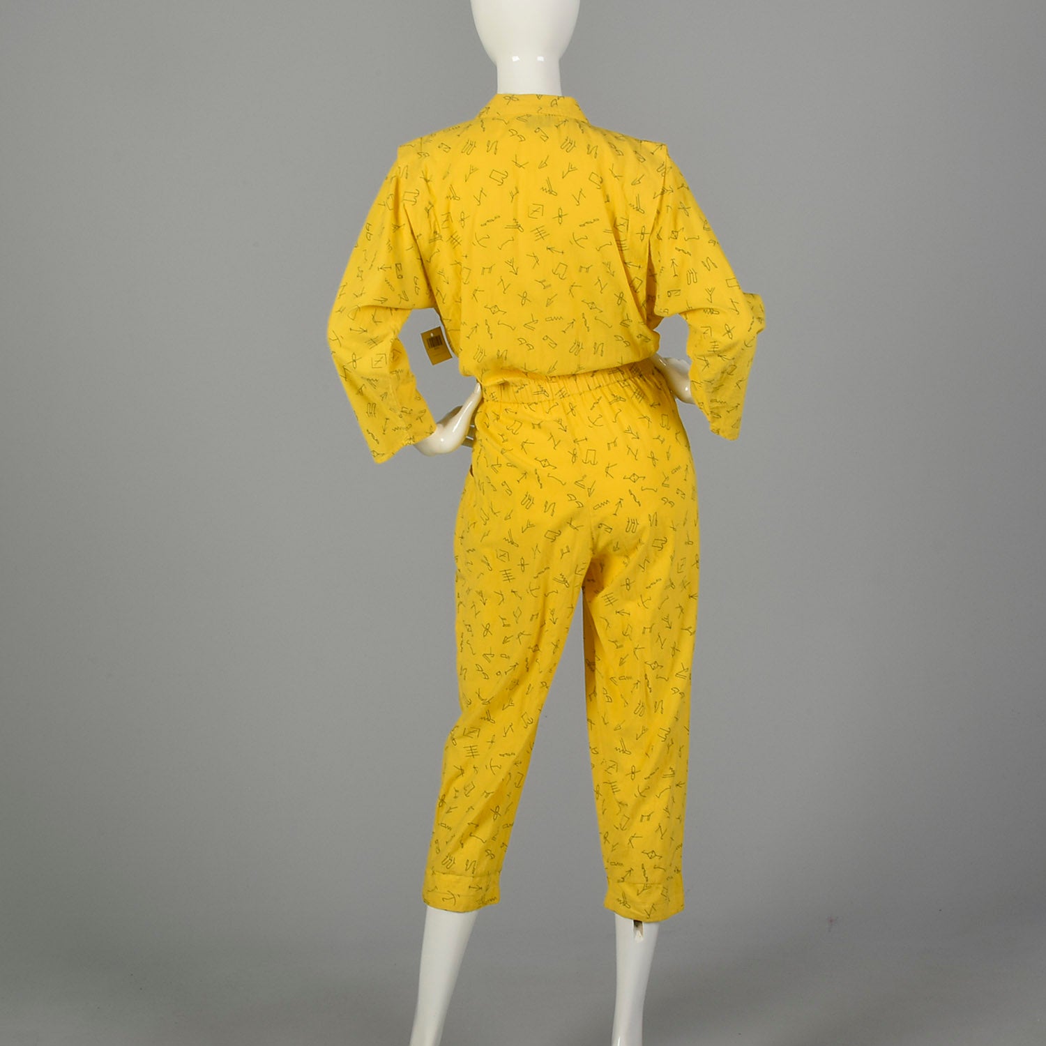 Small Yellow Jumpsuit 1980s Bright Cotton Bold Novelty Print Capri