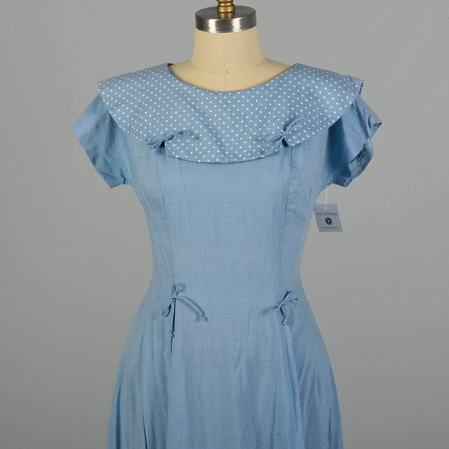 Large 1950s Dress Blue Swiss Dot Collar Casual Day Dress