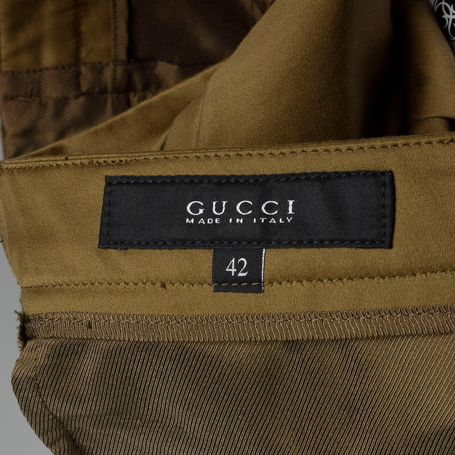 Medium Gucci Capri Pants Tapered Leg Mid Rise Designer Bottoms