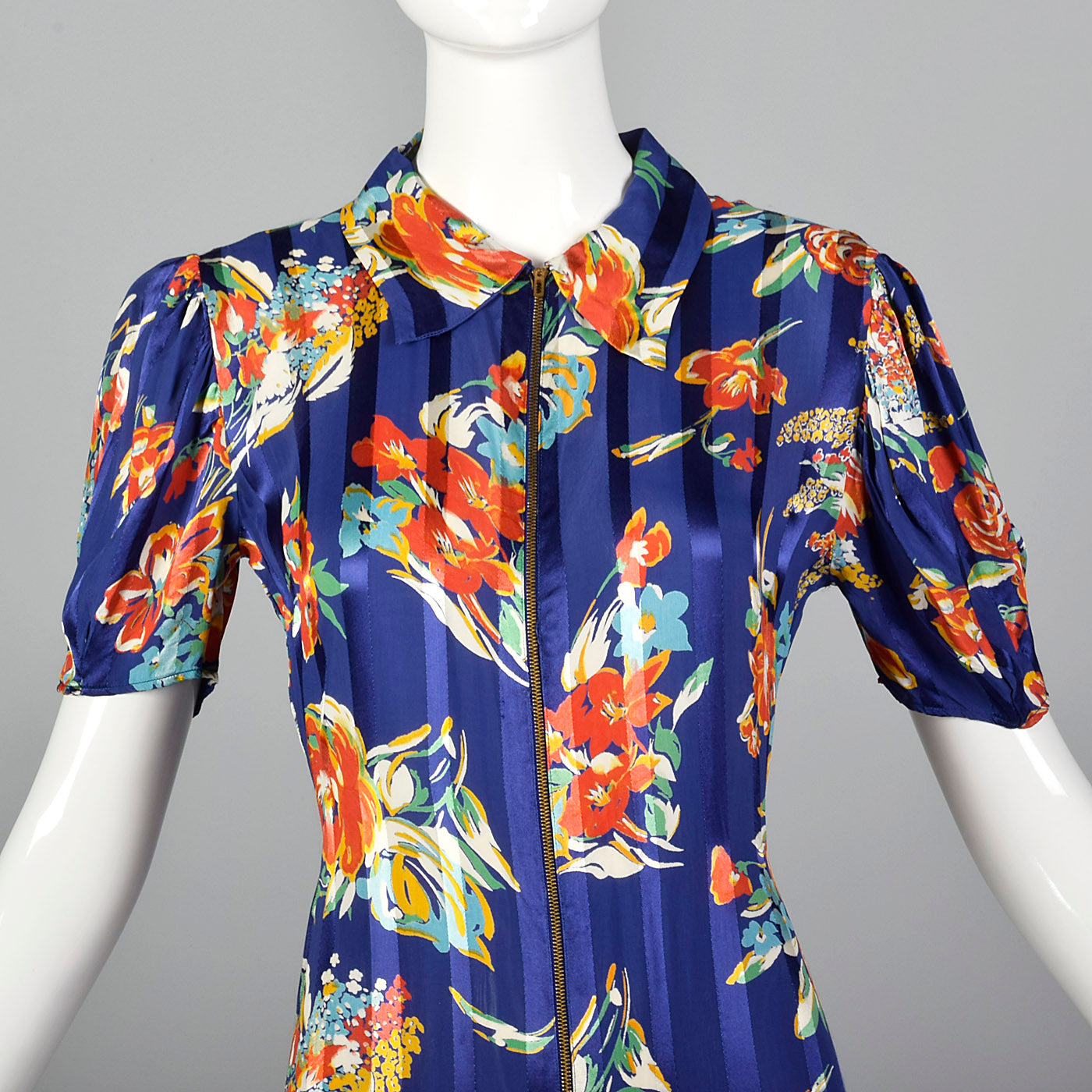 1940s Rayon Zip Front House Dress