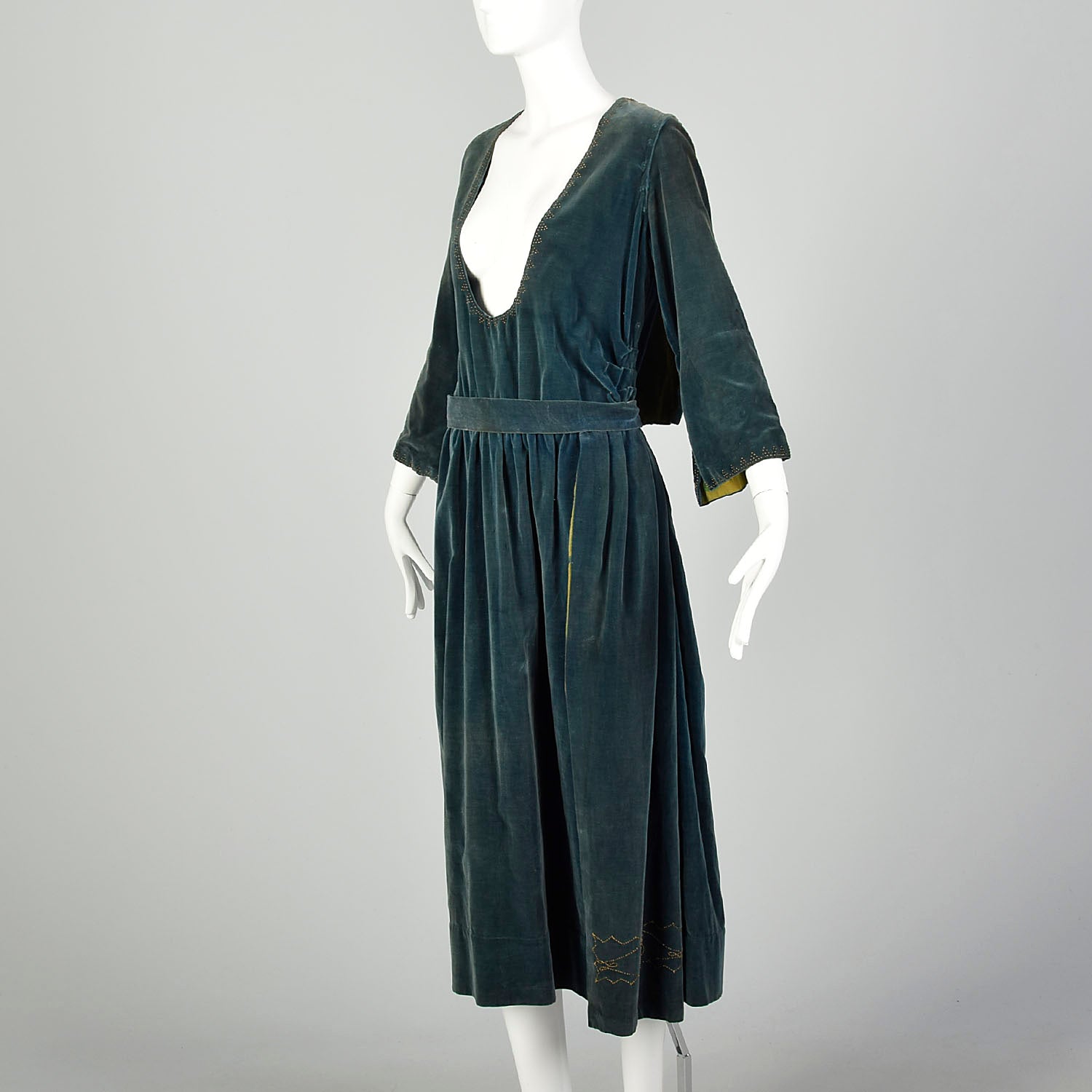 Medium 1910s Dress Velvet Edwardian Beaded Silk