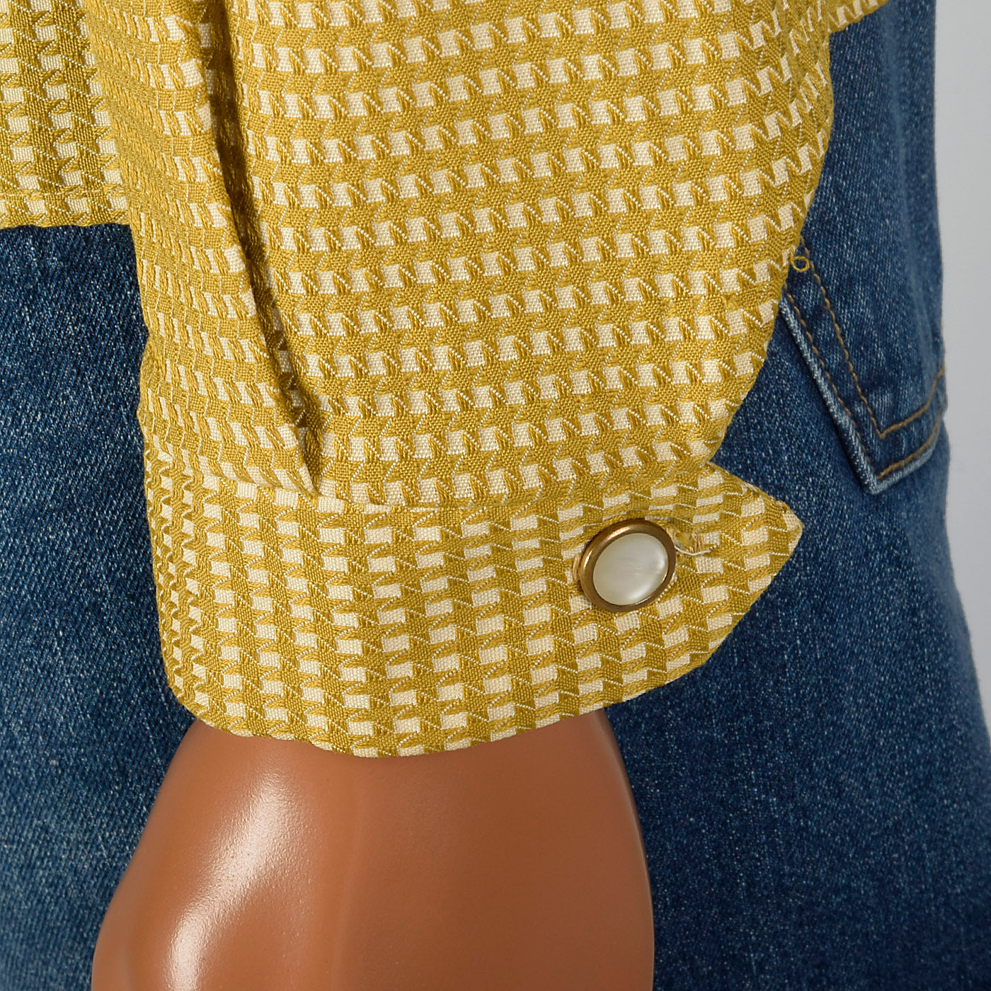 1950s Mens Gold and Cream Textured Check Jacket