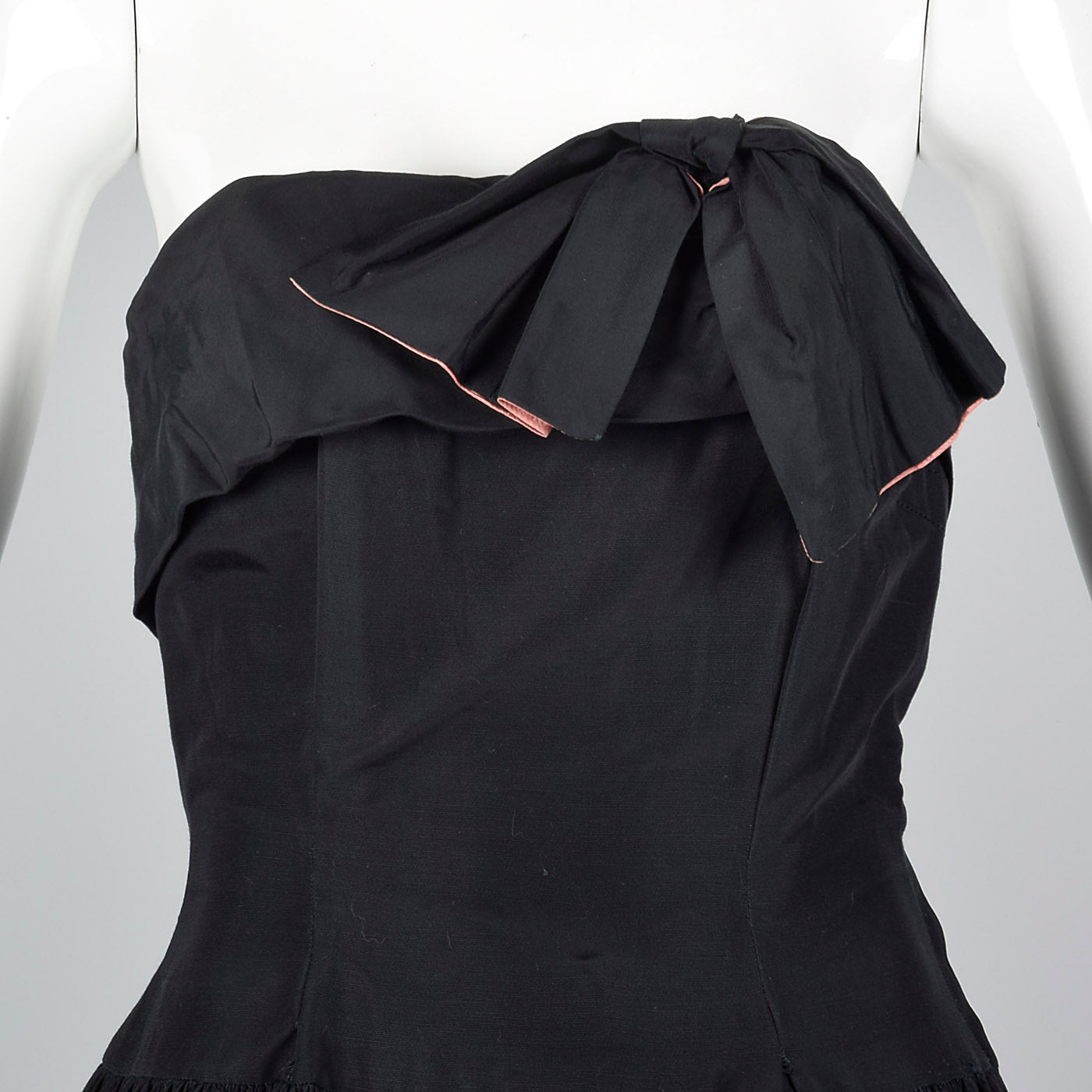 1940s Strapless Black Party Dress