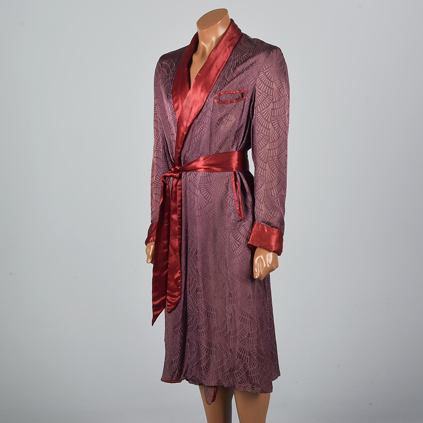1940s Mens Rayon Robe with Art Deco Pattern