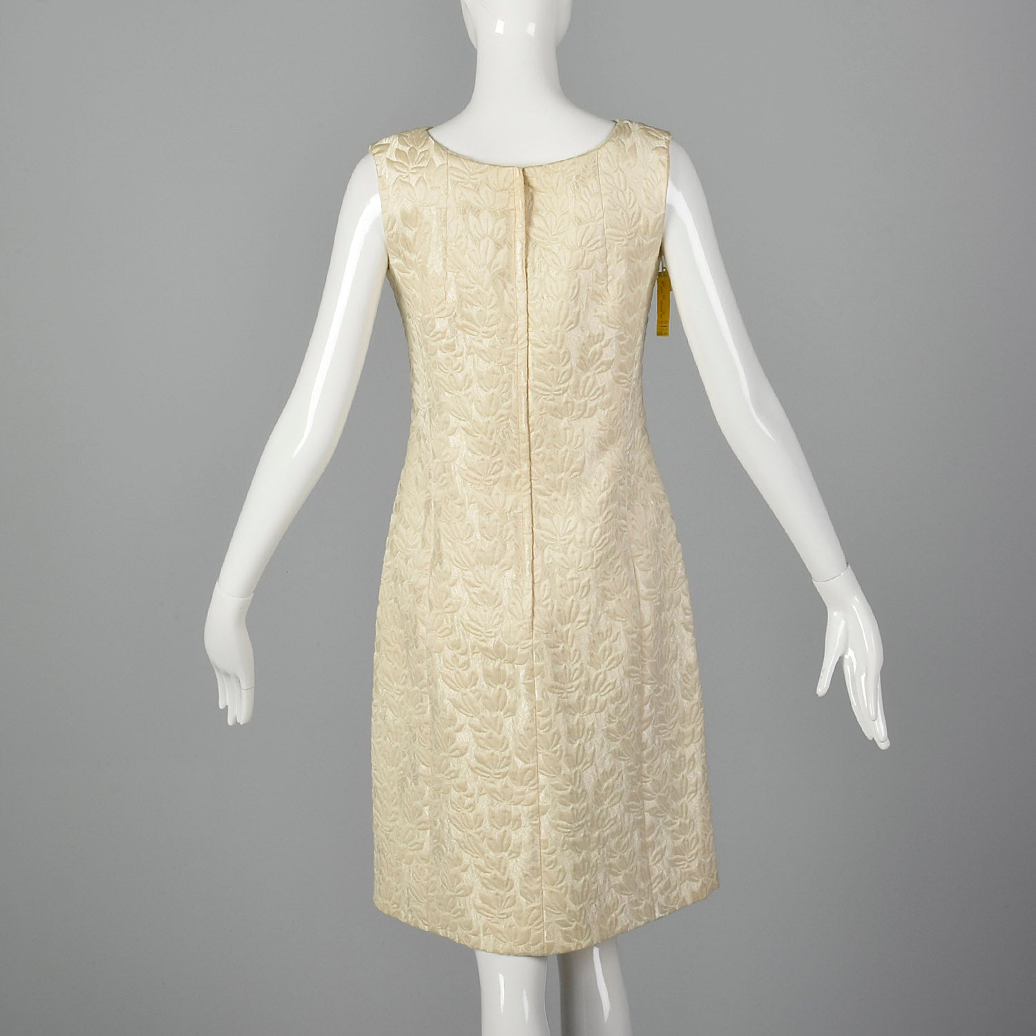 1960s 28 Shop Sleeveless Wedding Dress