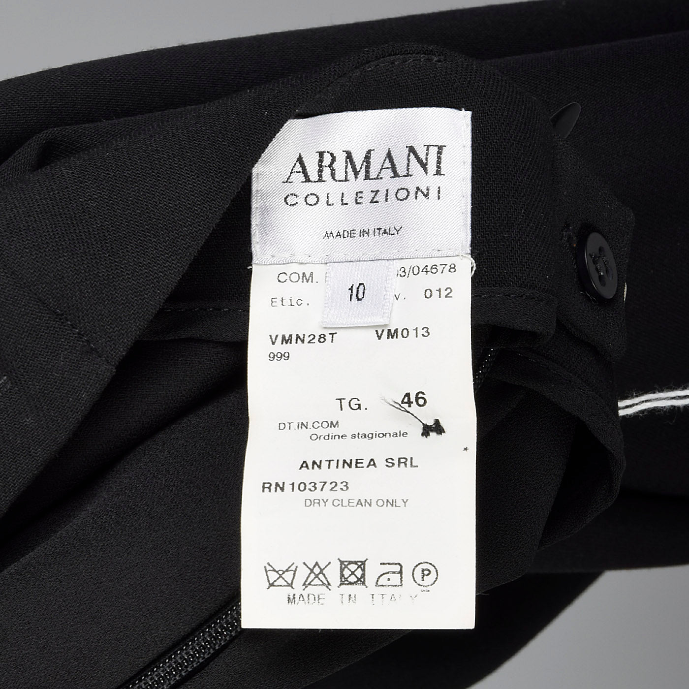 1990s Armani Collezioni Black Pencil Skirt