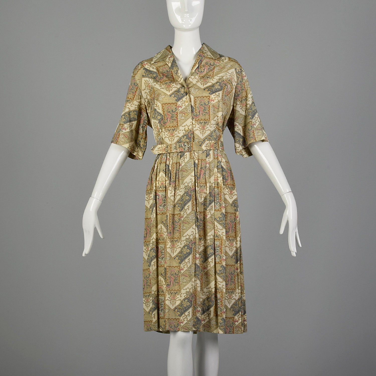 XXL 1950s Ivory Printed Cotton Day Dress