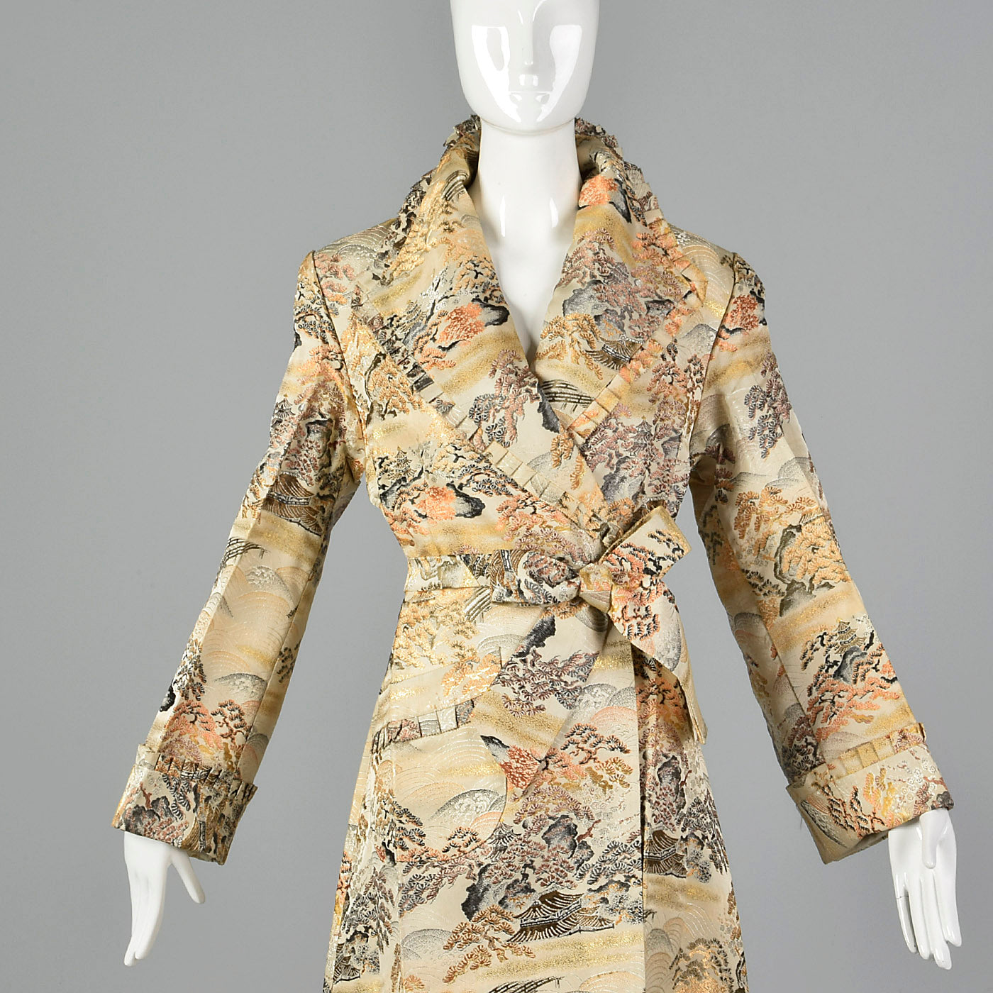 1950s Metallic Brocade Robe in Landscape Motif