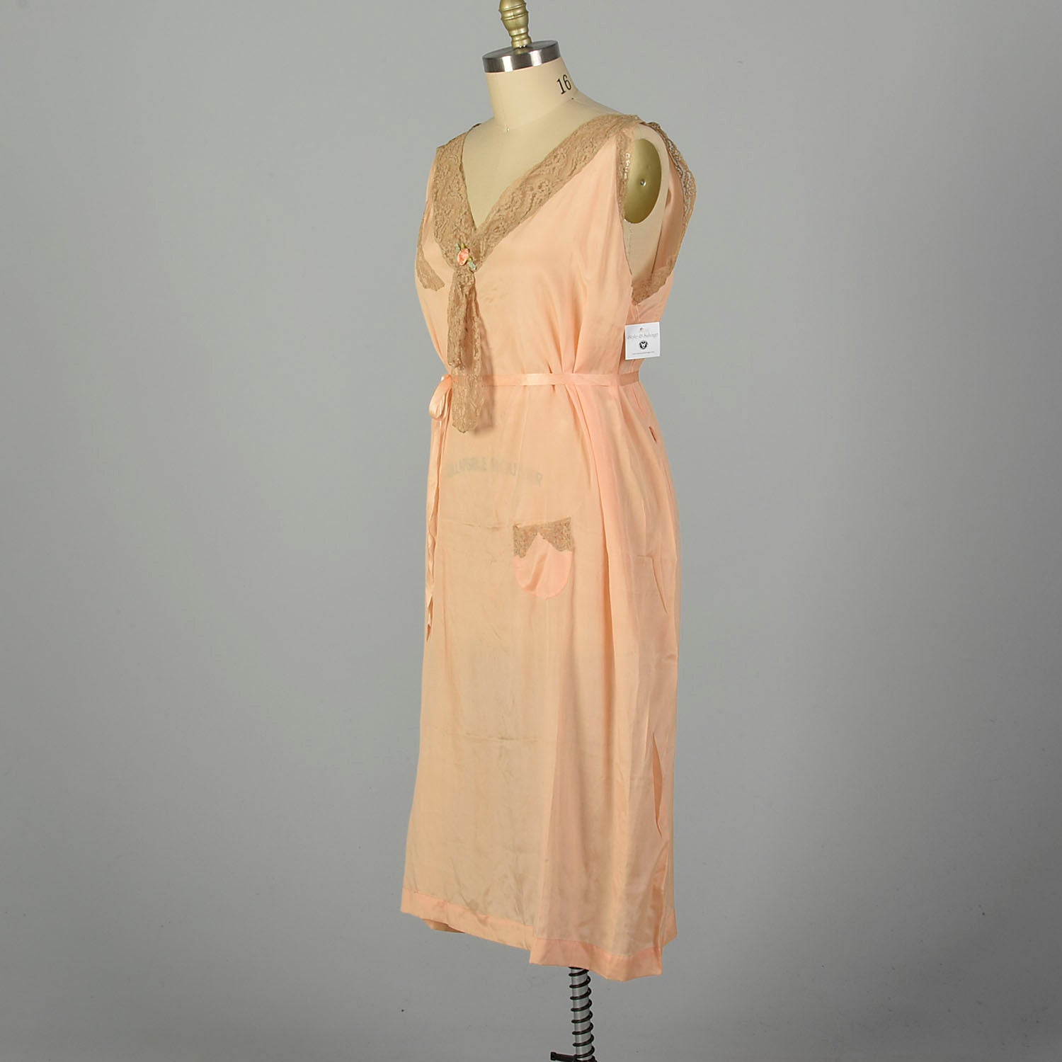 3XL 1920s Nightgown Boudoir Lingerie Peach Volup Sleeveless