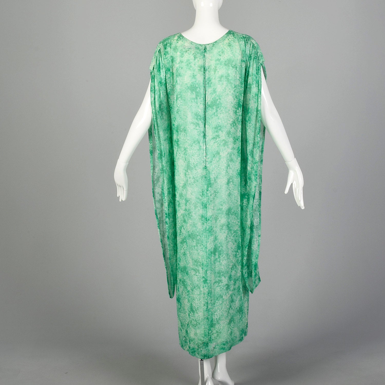 XS-Small Givenchy Nouvelle Boutique 1970s Green Silk Kaftan