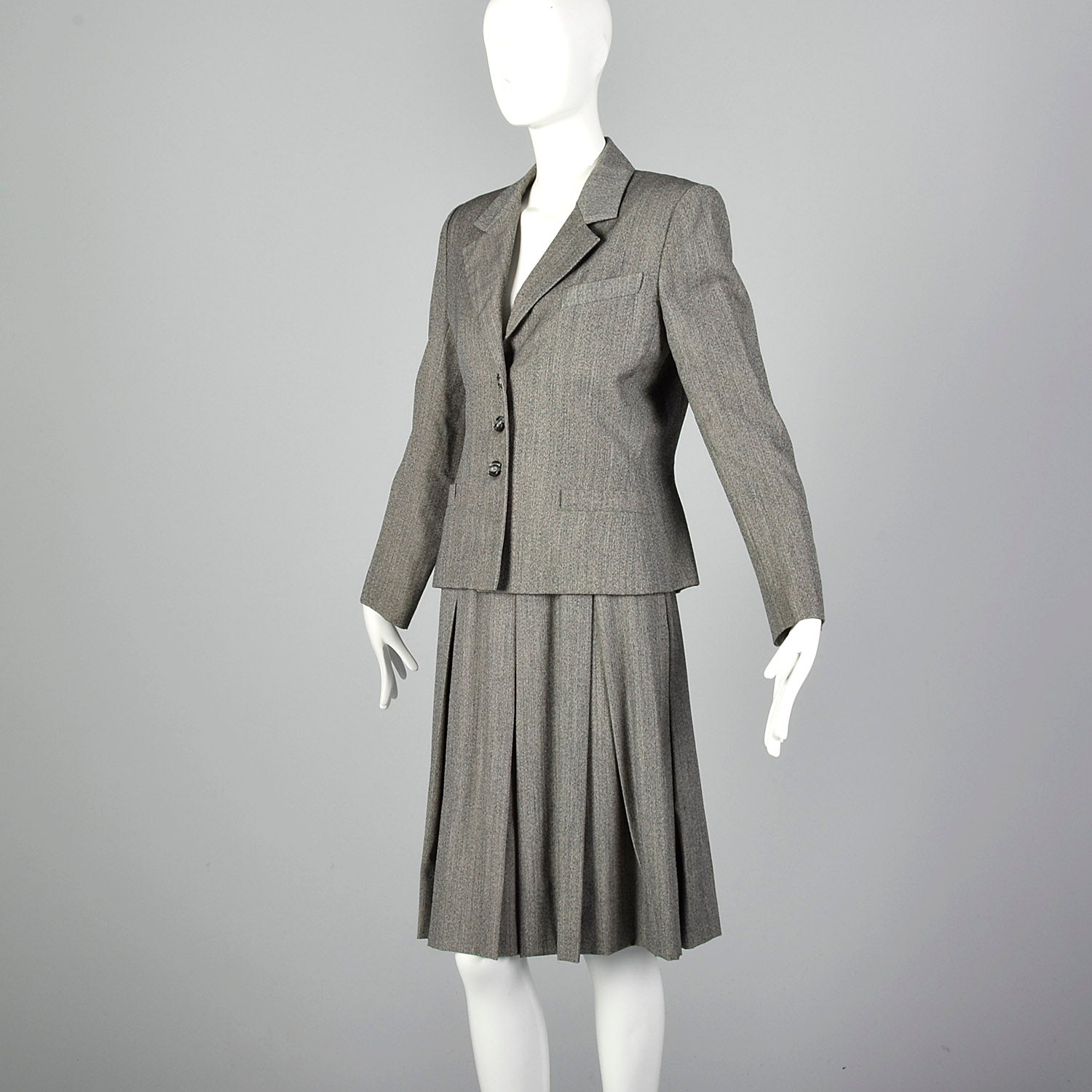 Medium Bill Blass 1980s Gray Wool Skirt Suit