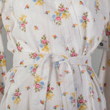 White Cotton 1970s Kimono Floral Seersucker Robe Long Sleeve