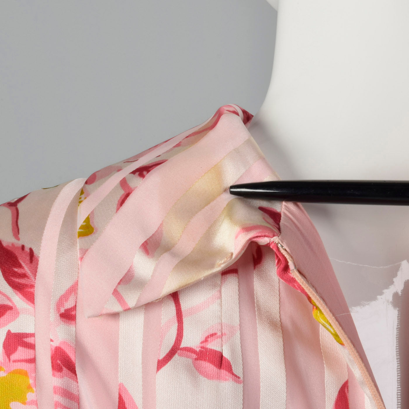 Medium 1970s Christian Dior Pink Floral Stripe Dress Long Sleeve