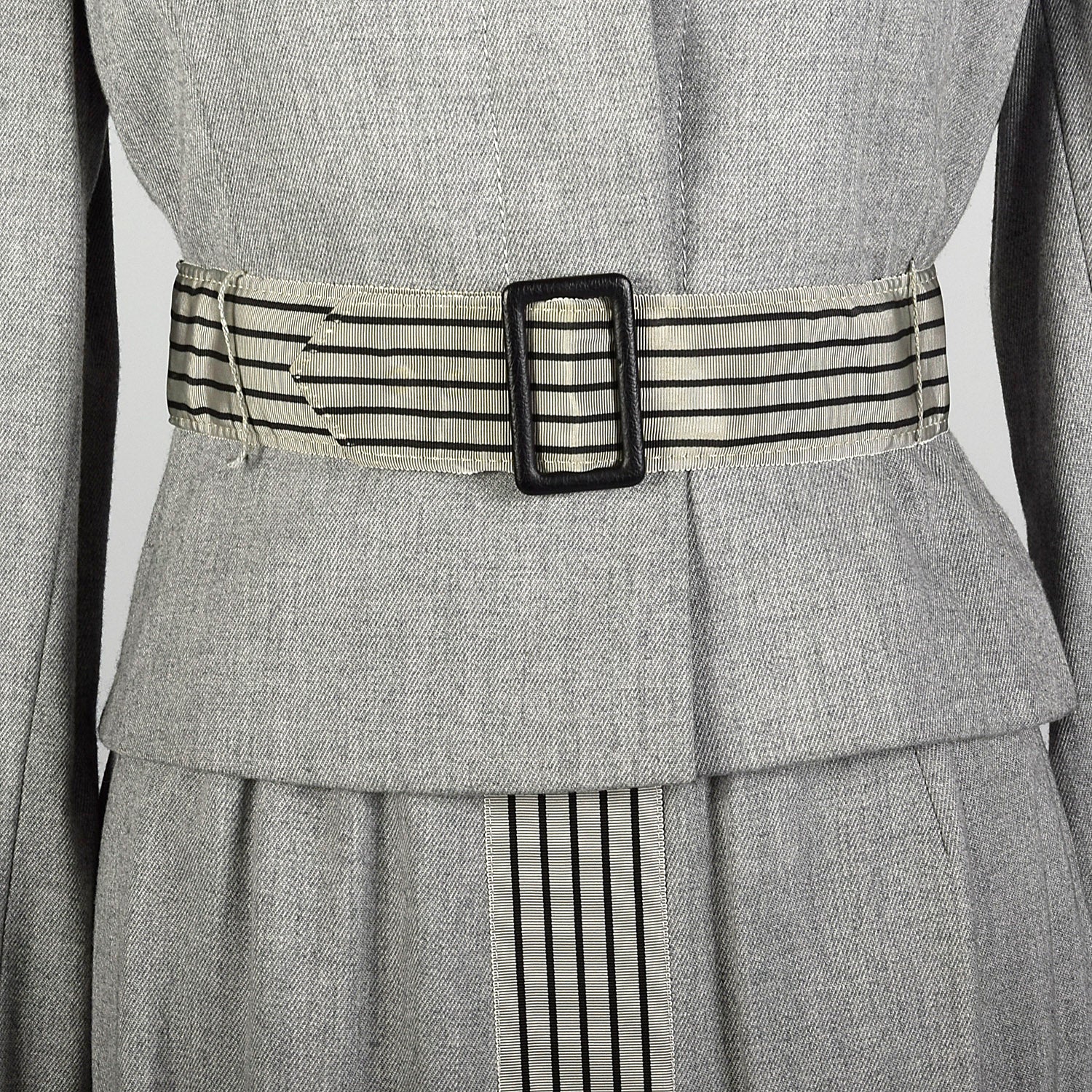 Small 1950s Gray Skirt Suit