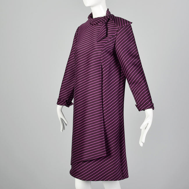 Medium 1960s Asymmetric Stripe Shift Dress