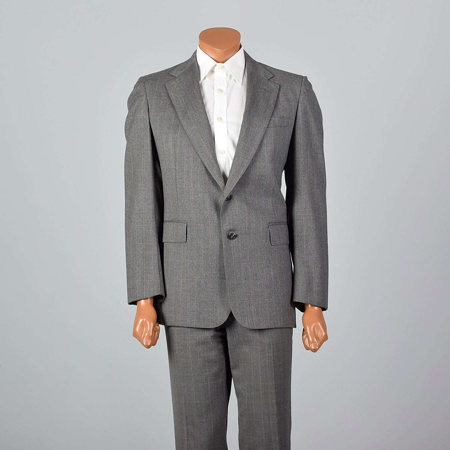 Medium 1970s Gray Windowpane Plaid Suit