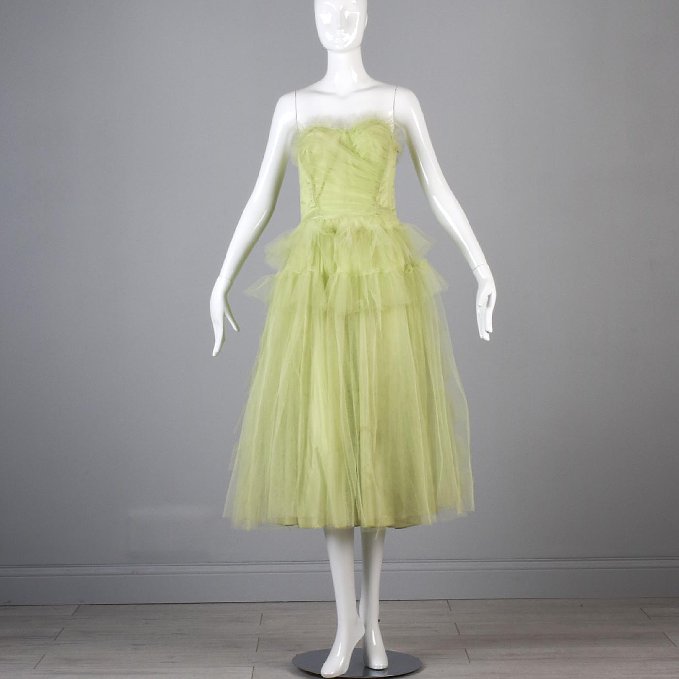 1950s Pale Green Party Dress with Tulle Layers 1950s Pale Green Party Dress with Tulle Layers