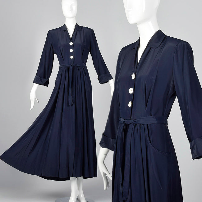 1950s Navy Rayon Dressing Gown