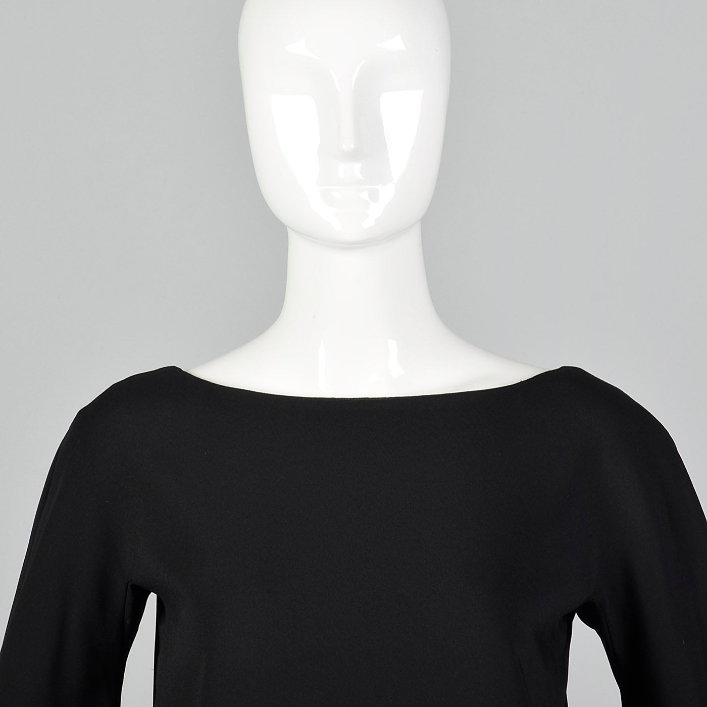 1990s Tom Ford for Gucci Black Shift Dress with Link Buttons Style & Salvage 1990s Tom Ford for Gucci Black Shift Dress with Link Buttons Style & Salvage