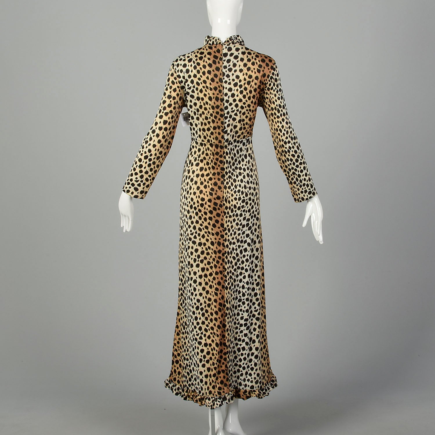 Medium 1970s Leopard Print Dress Long Sleeve Maxi